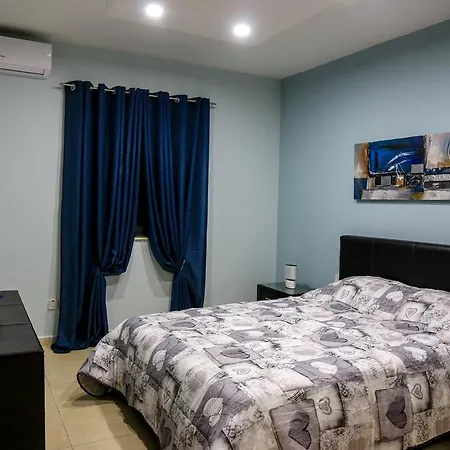 Διαμέρισμα Modern Two Bedroom Gzira